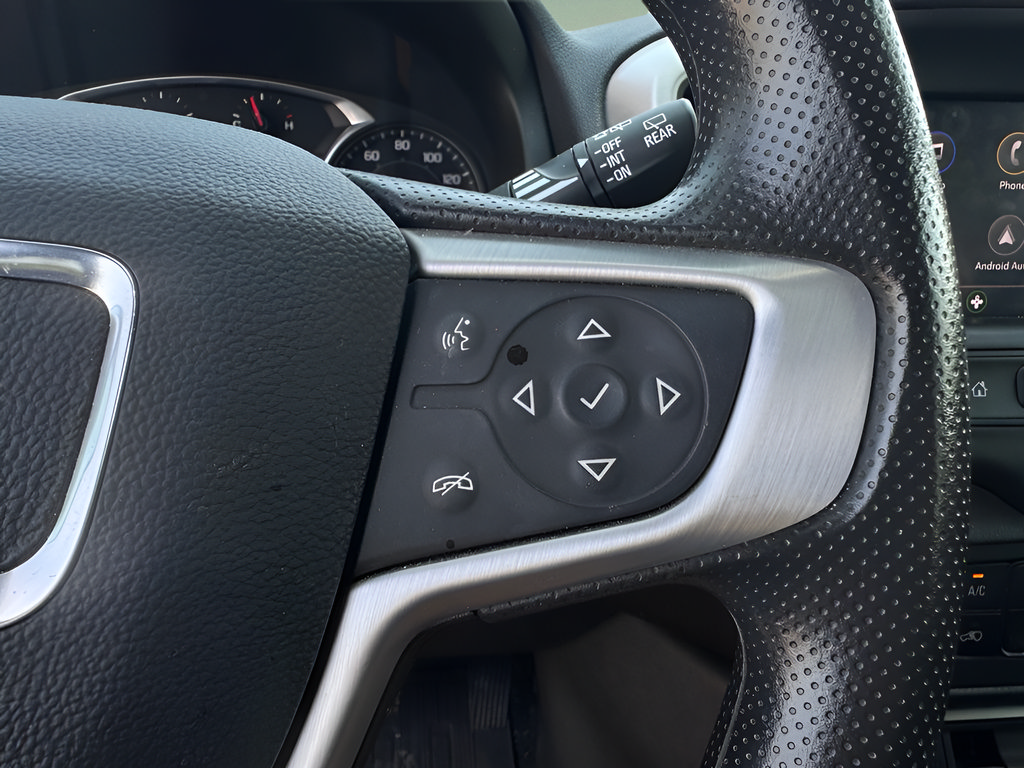 Used 2024 GMC Terrain SLE w/ Elevation Edition FWD image 22
