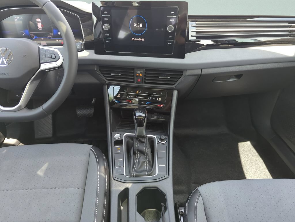 New 2026 Volkswagen Jetta SE FWD image 22