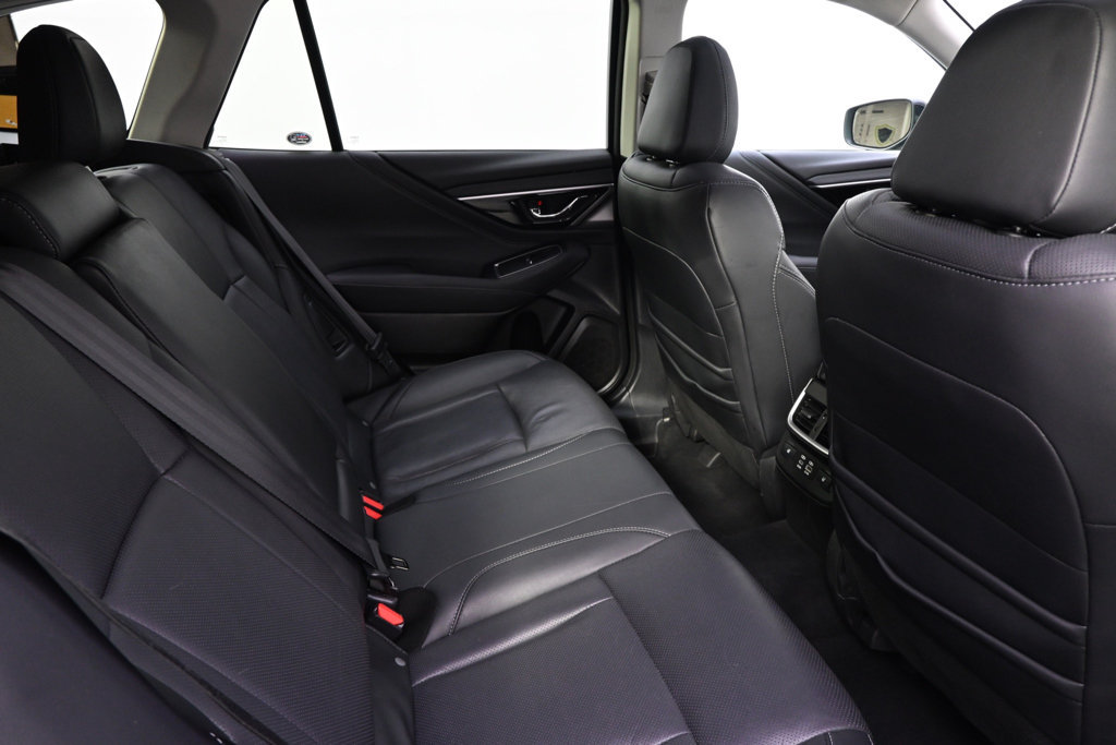 Used 2023 Subaru Outback Limited XT AWD/4WD image 18