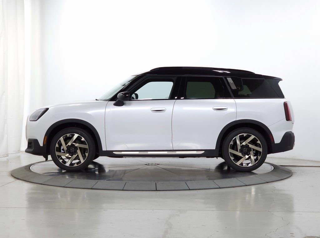 New 2025 MINI Cooper Countryman SE w/ Comfort Package Max image 4