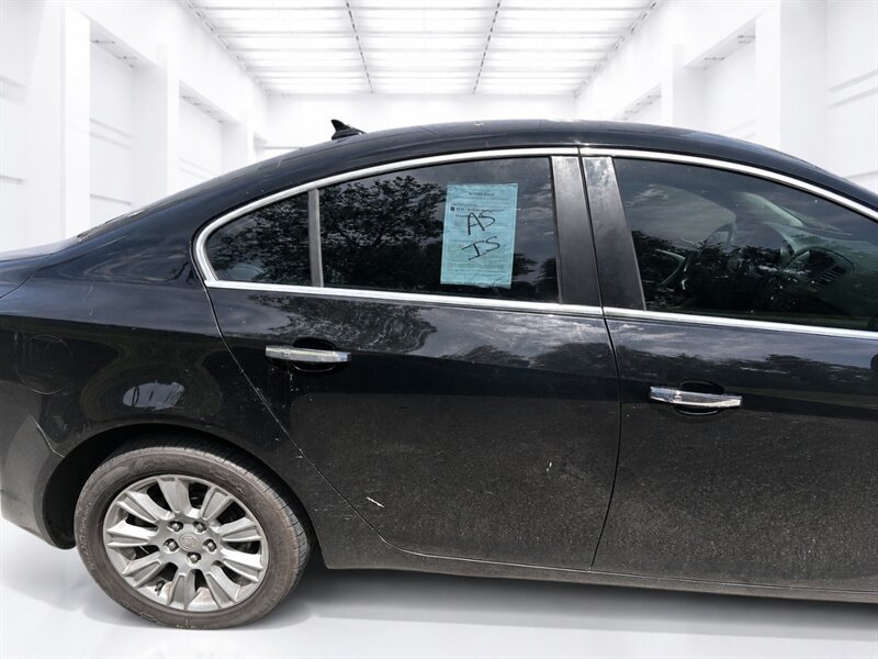 Used 2013 Buick Regal Premium FWD image 23