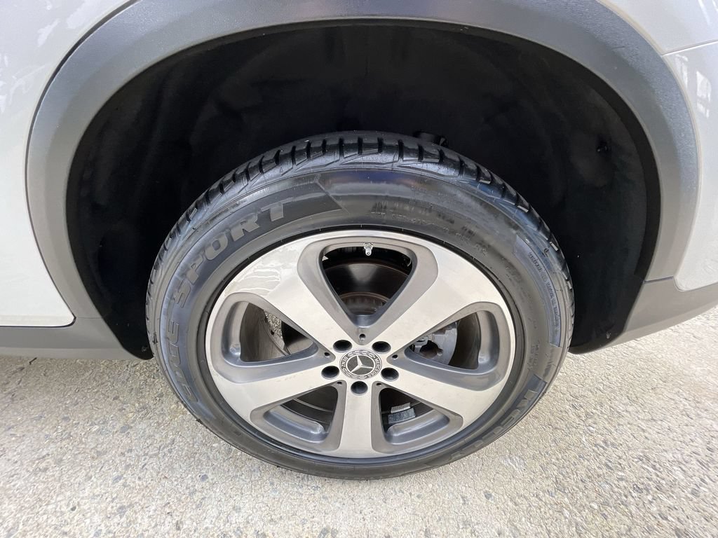 Used 2019 Mercedes-Benz GLC 300 image 32