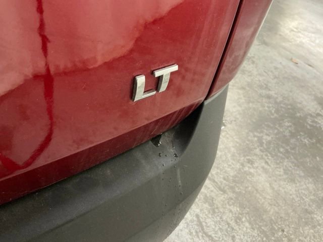 Used 2023 Chevrolet Traverse LT image 7