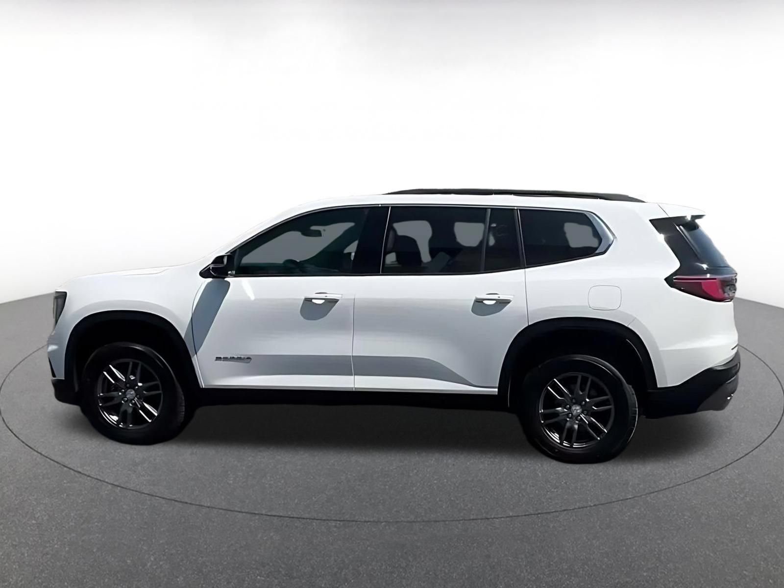 Used 2025 GMC Acadia Elevation AWD/4WD image 10
