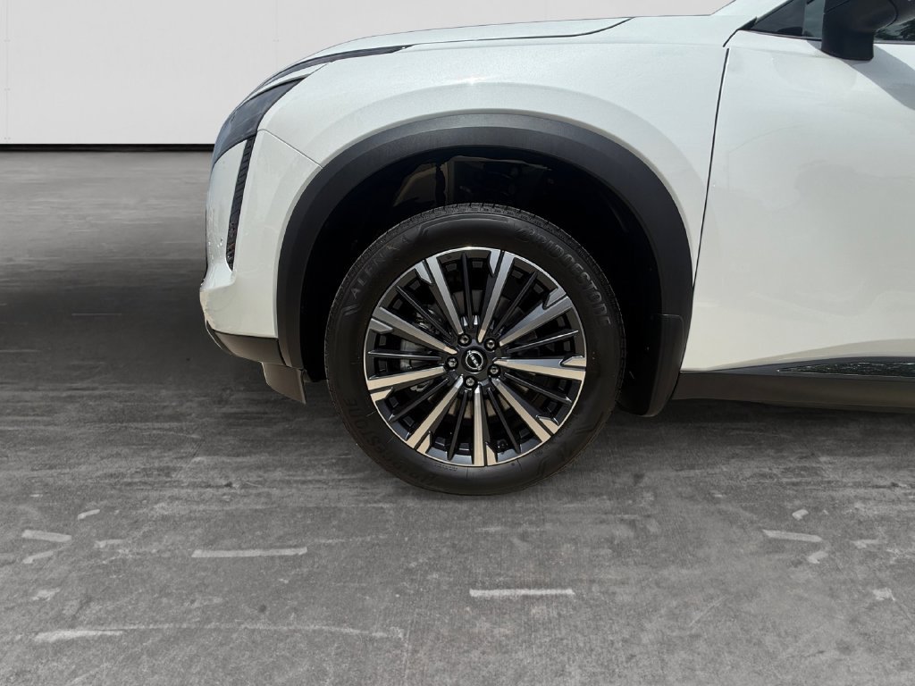 New 2026 Nissan Pathfinder Platinum AWD/4WD image 9