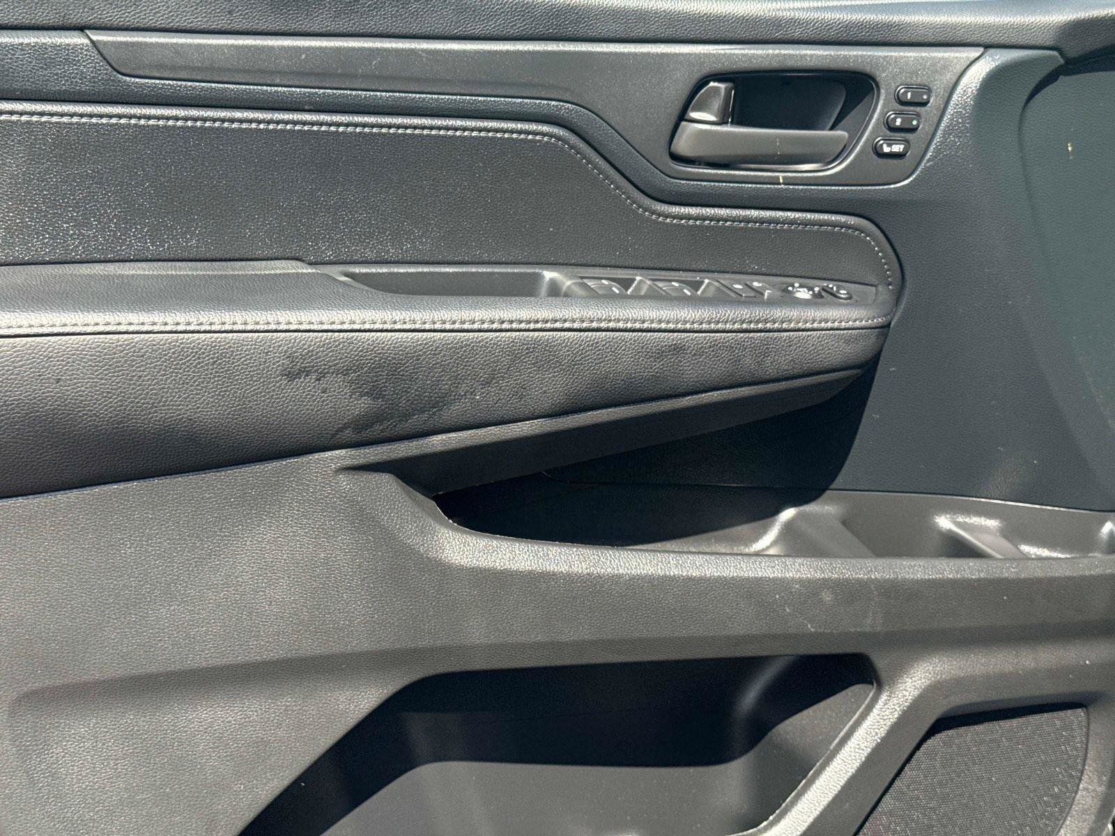 Certified 2024 Honda Odyssey Sport image 19