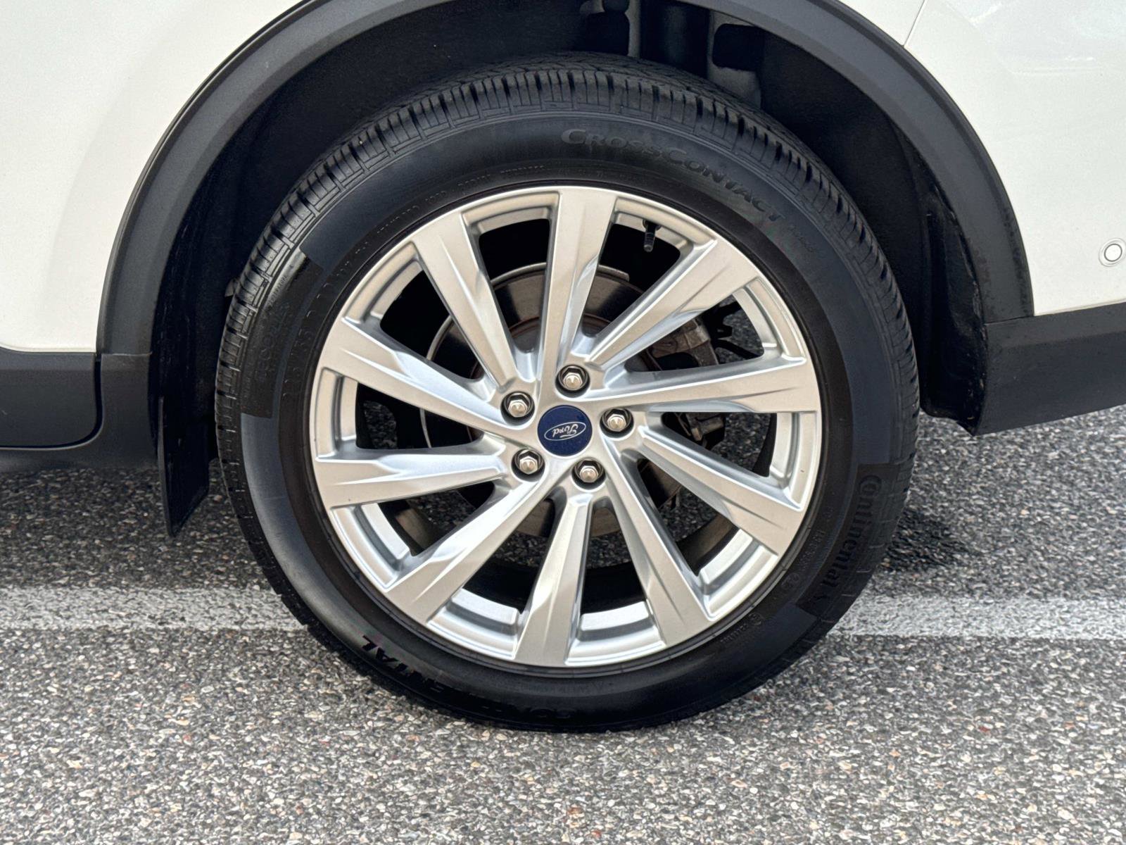 Certified 2021 Ford Escape Titanium w/ Titanium Elite Package image 9