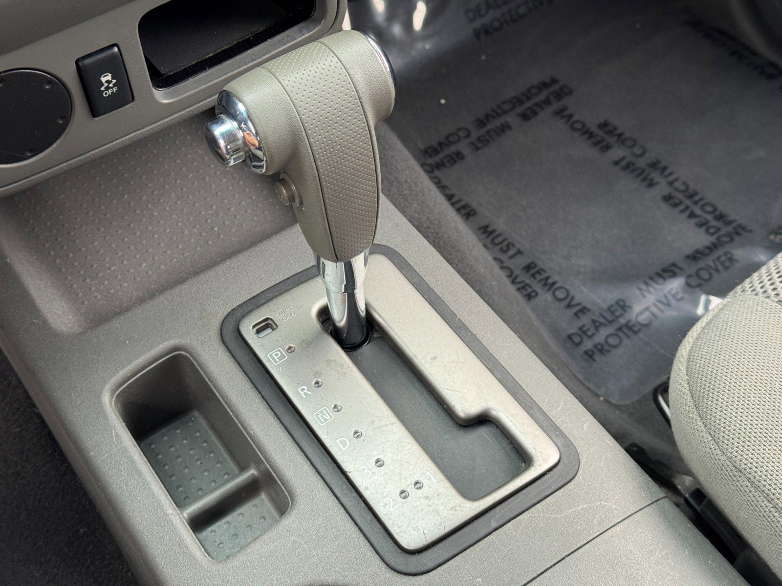 Used 2019 Nissan Frontier SV image 25