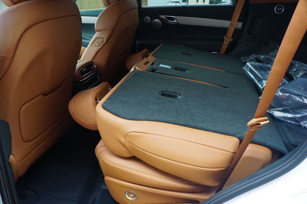 New 2026 Genesis GV80 2.5T Advanced image 18