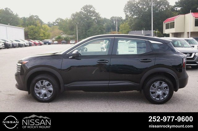 New 2027 Nissan Kicks S FWD image 4