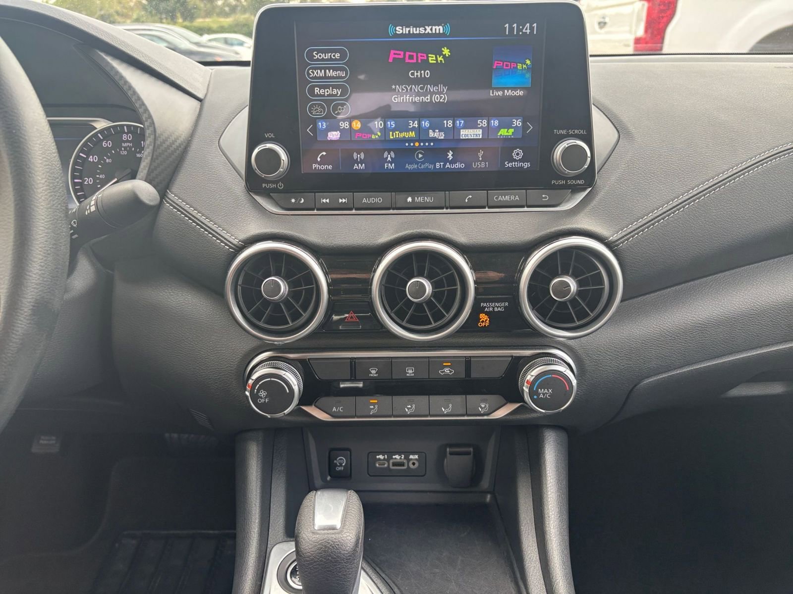 Used 2025 Nissan Sentra SV image 18