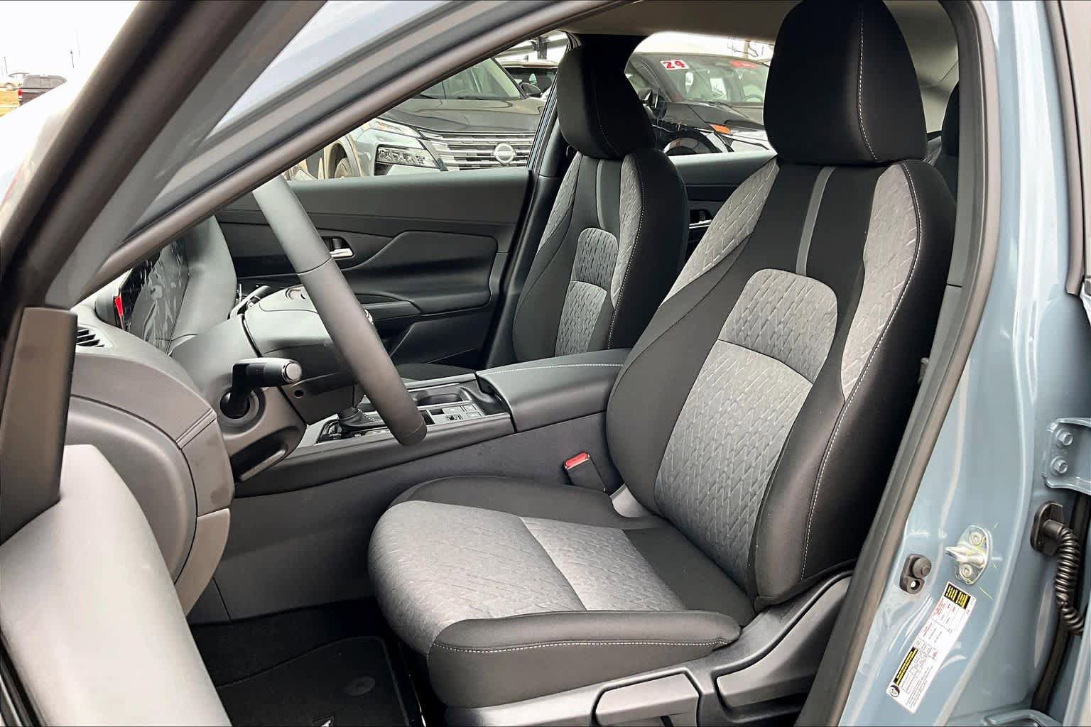New 2026 Nissan Sentra SV image 9
