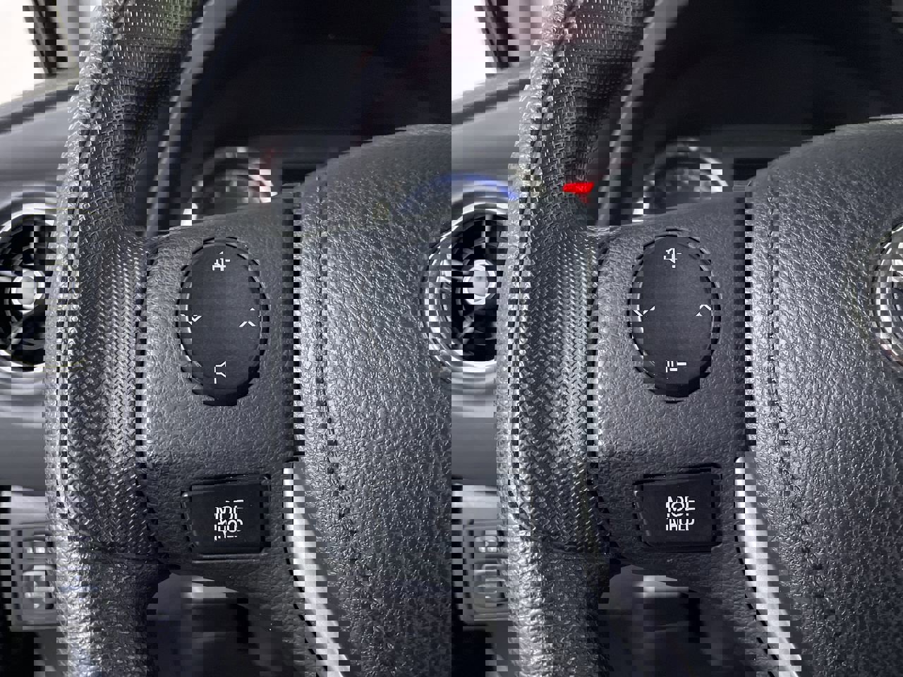 Used 2018 Toyota Corolla LE image 23