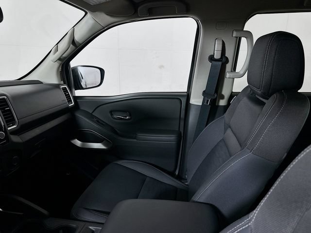 Certified 2023 Nissan Frontier SV w/ SV Convenience Package AWD/4WD image 30