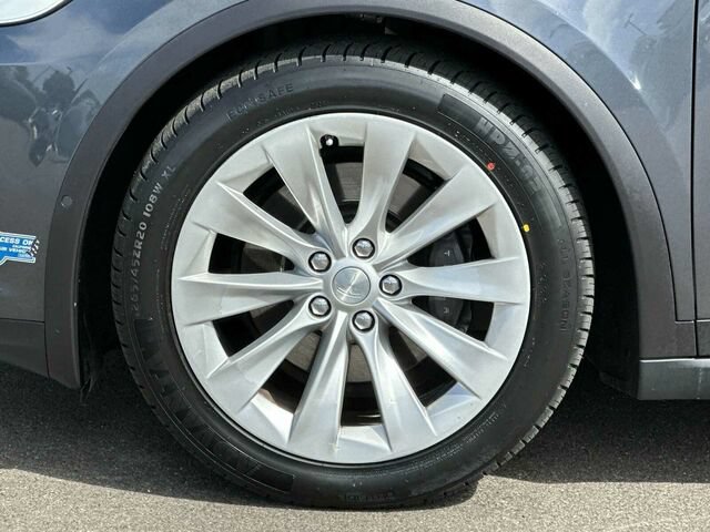 Used 2020 Tesla Model X Long Range AWD/4WD image 34