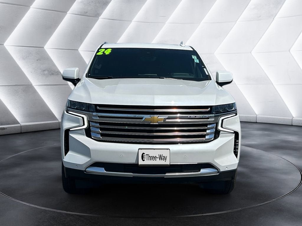 Certified 2024 Chevrolet Tahoe High Country w/ Premium Package 2 AWD/4WD image 8