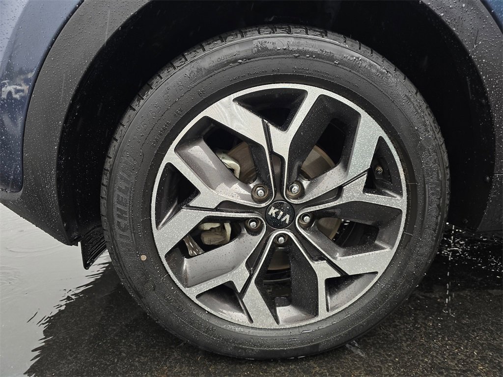 Used 2022 Kia Sportage EX w/ EX Technology Package image 6