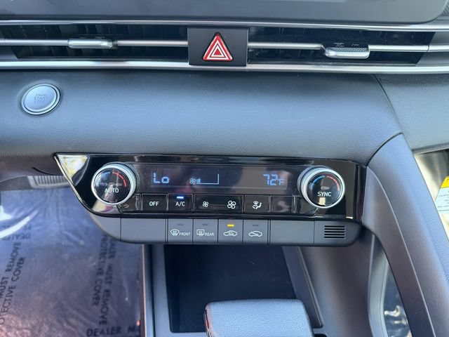 Used 2022 Hyundai Elantra SEL FWD image 20