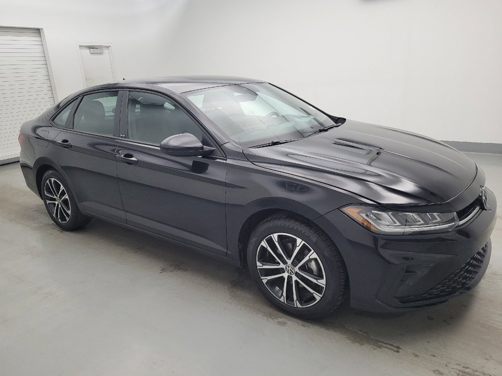Used 2025 Volkswagen Jetta Sport FWD image 11