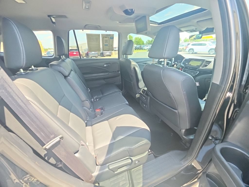 Used 2020 Honda Pilot Touring image 34
