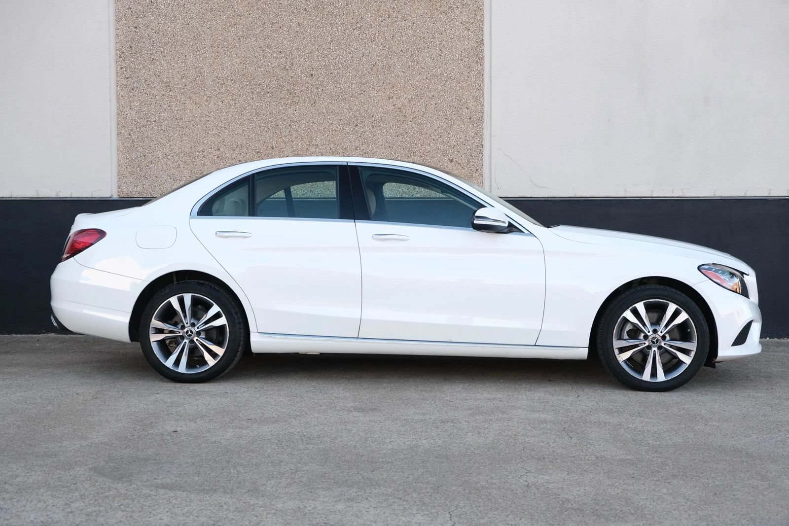 Used 2021 Mercedes-Benz C 300 4MATIC Sedan w/ Premium Package image 11