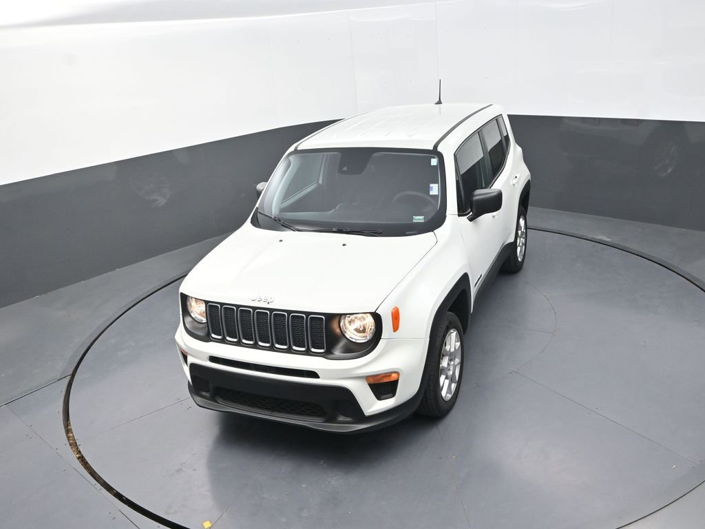 Used 2023 Jeep Renegade Latitude image 16