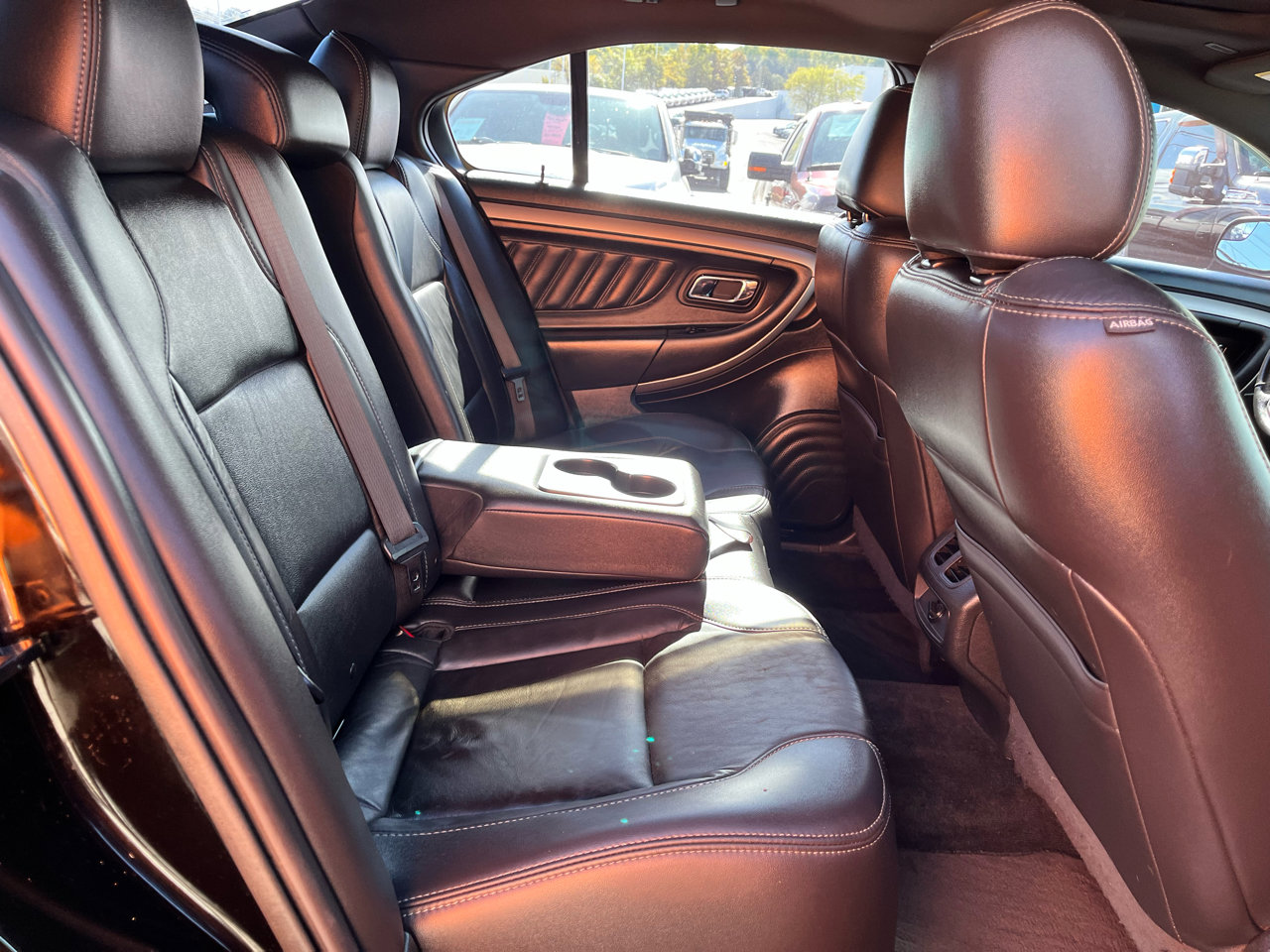 Used 2018 Ford Taurus SEL w/ Equipment Group 201A image 16