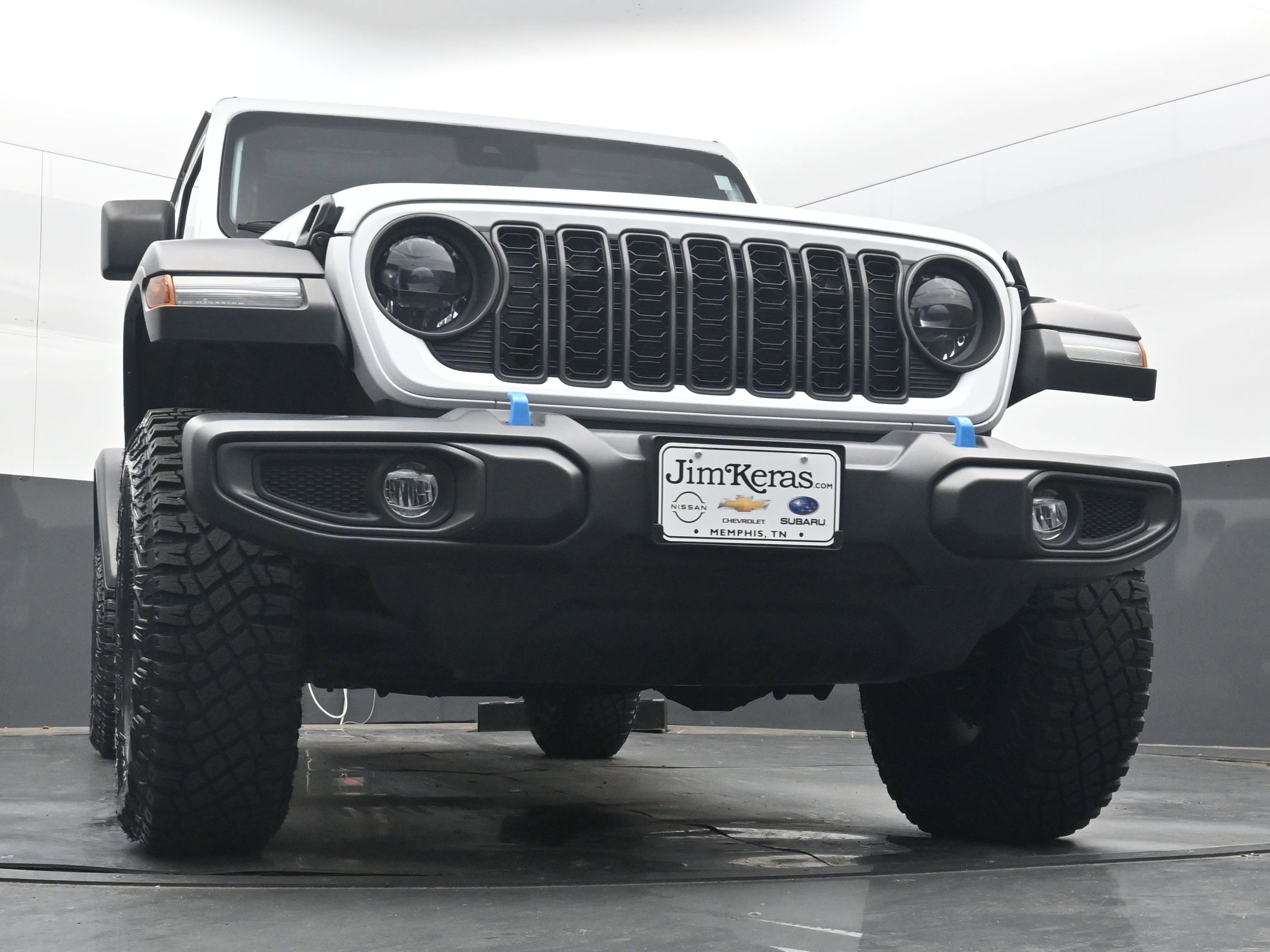 Used 2024 Jeep Wrangler Unlimited Rubicon 4xe image 26