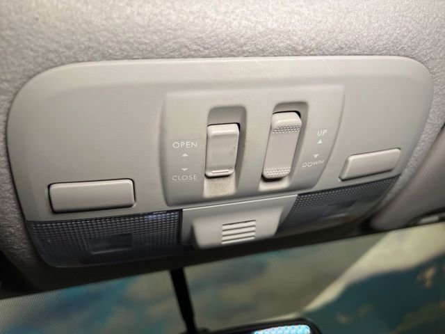 Used 2014 Subaru Impreza 2.0i Limited w/ Popular Package #2 image 39