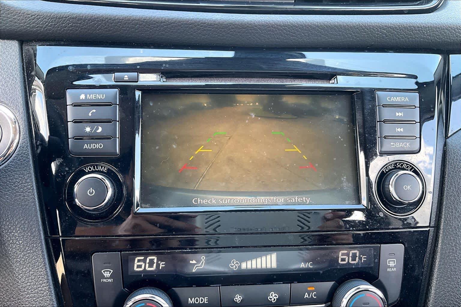 Used 2020 Nissan Rogue Sport SV FWD image 25