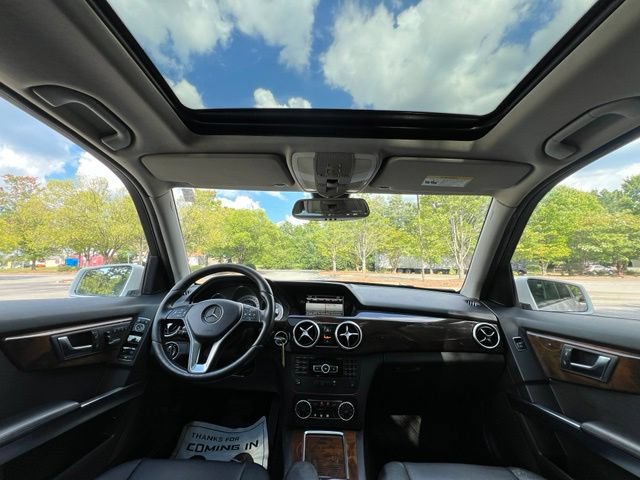 Used 2015 Mercedes-Benz GLK 350 4MATIC image 25