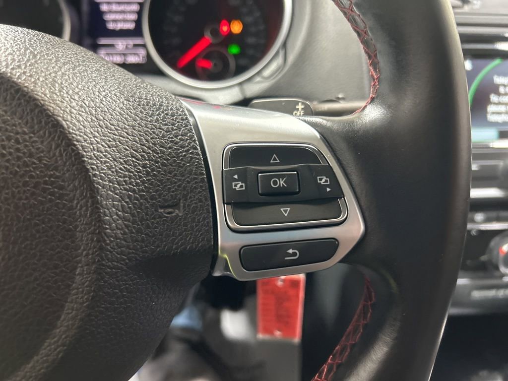 Used 2013 Volkswagen GTI Driver's Edition image 28