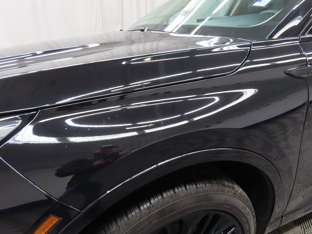 Used 2025 Lincoln Corsair Premiere w/ Jet Appearance Package image 47