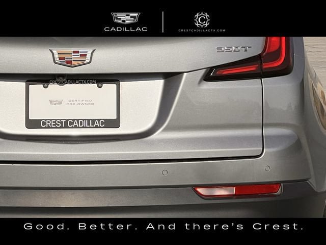 Certified 2023 Cadillac XT4 Luxury w/ Cold Weather Package FWD image 7