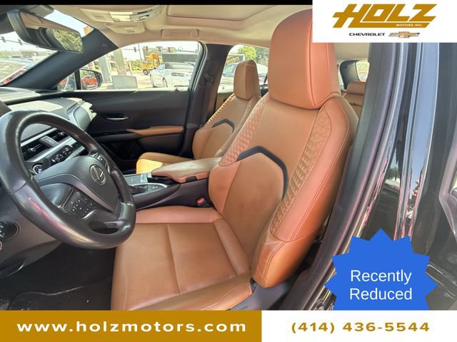 Used 2021 Lexus UX 250h w/ Premium Package AWD/4WD image 20