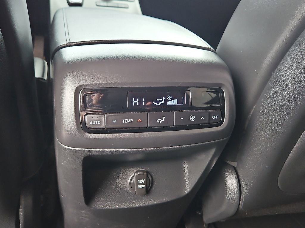Used 2024 Hyundai Palisade SEL image 17