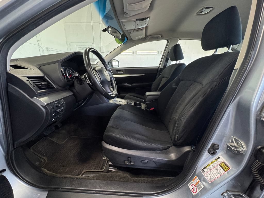 Used 2013 Subaru Legacy 2.5i Premium AWD/4WD image 11