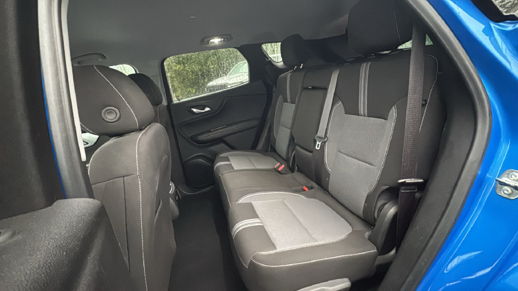 Used 2025 Chevrolet Blazer LT AWD/4WD image 23