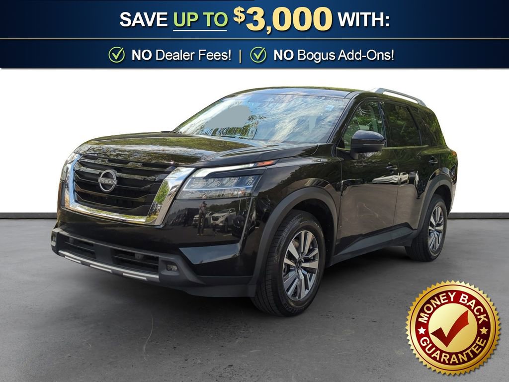Used 2023 Nissan Pathfinder SL AWD/4WD image 1