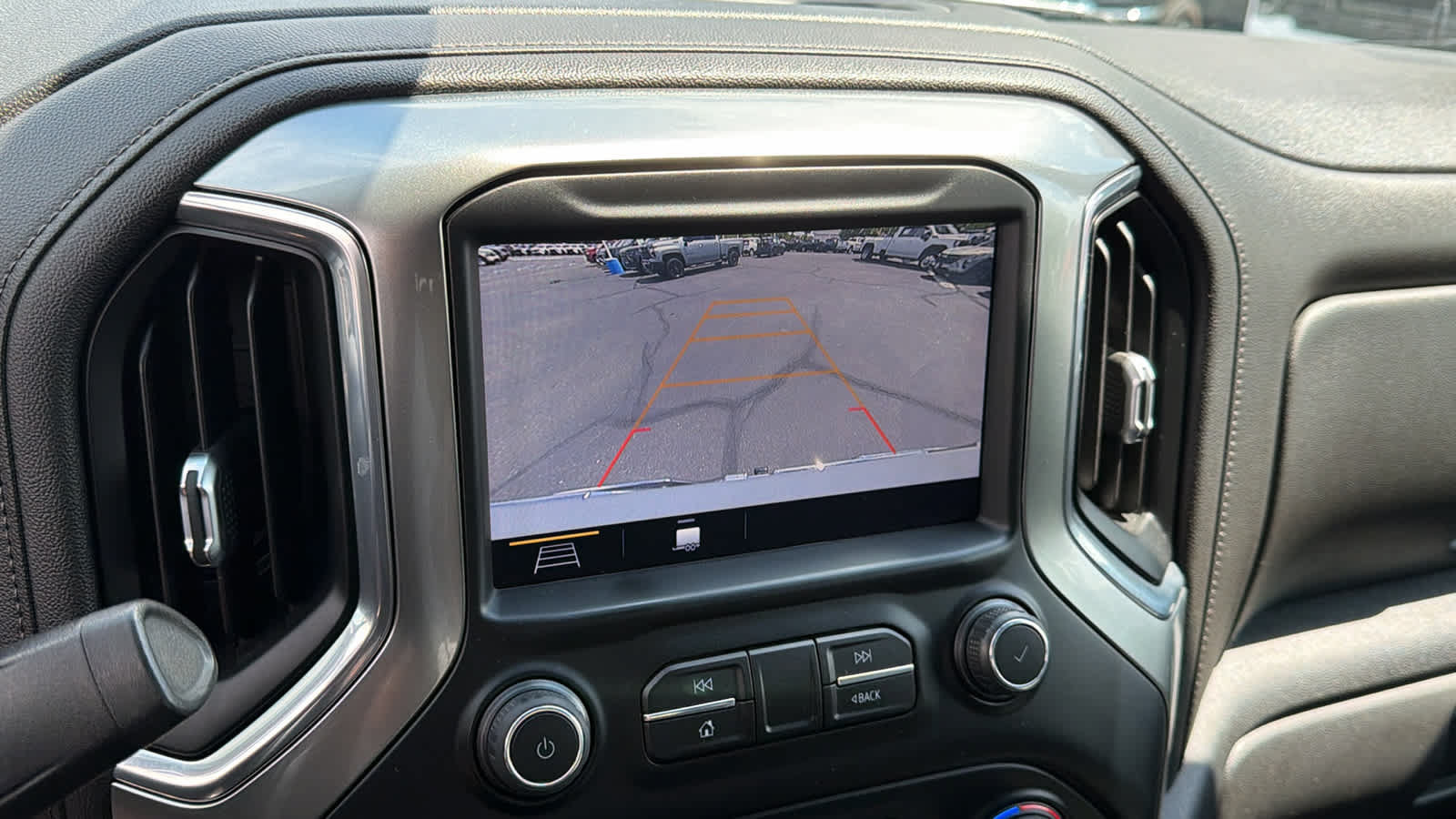 Used 2019 Chevrolet Silverado 1500 LT w/ All-Star Edition AWD/4WD image 16