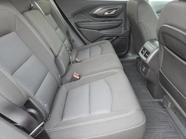 Used 2023 GMC Terrain SLE w/ Driver Convenience Package image 24