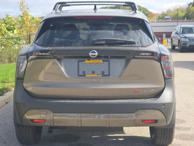 New 2026 Nissan Kicks SR w/ Cold Weather Package image 21