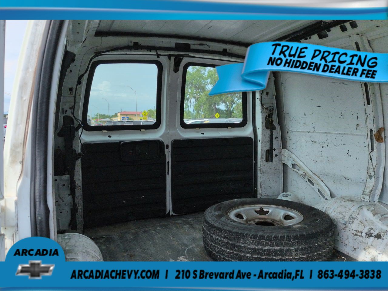 Used 2005 Chevrolet Express 2500 RWD image 13