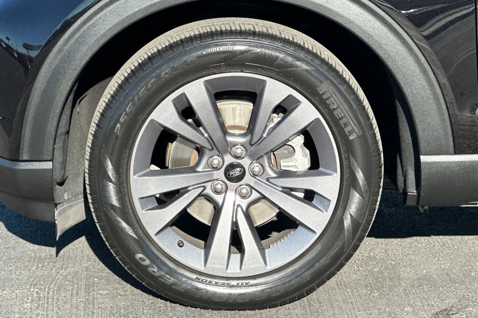 Used 2022 Ford Explorer XLT w/ Equipment Group 202A image 27