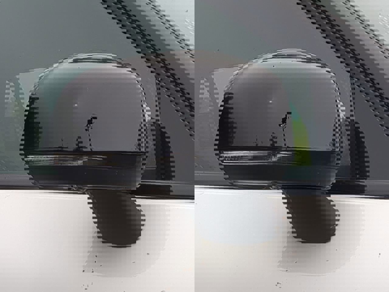 New 2024 Volvo XC40 Recharge Ultimate w/ Protection Package Premier image 12