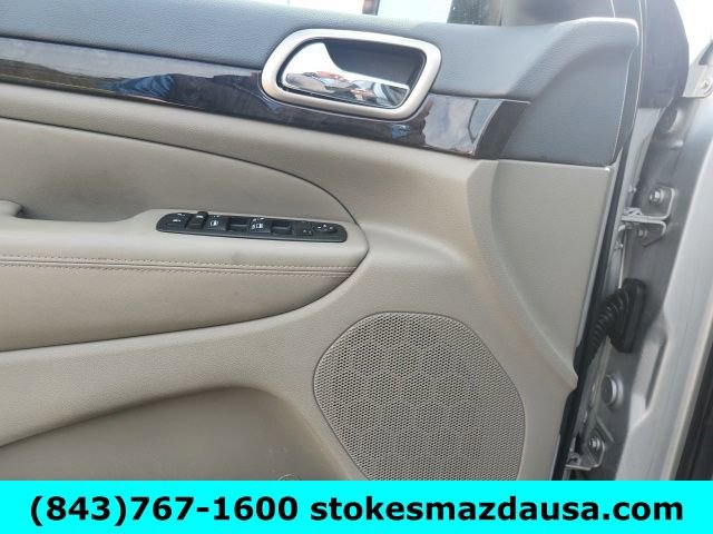 Used 2012 Jeep Grand Cherokee Laredo image 13