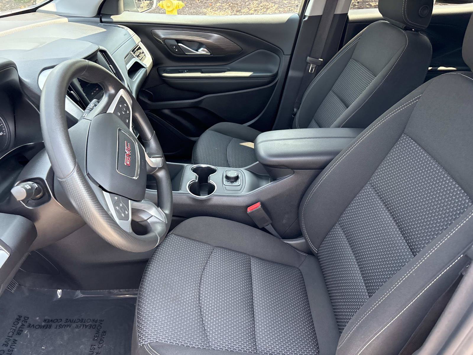 Used 2024 GMC Terrain SLE AWD/4WD image 14