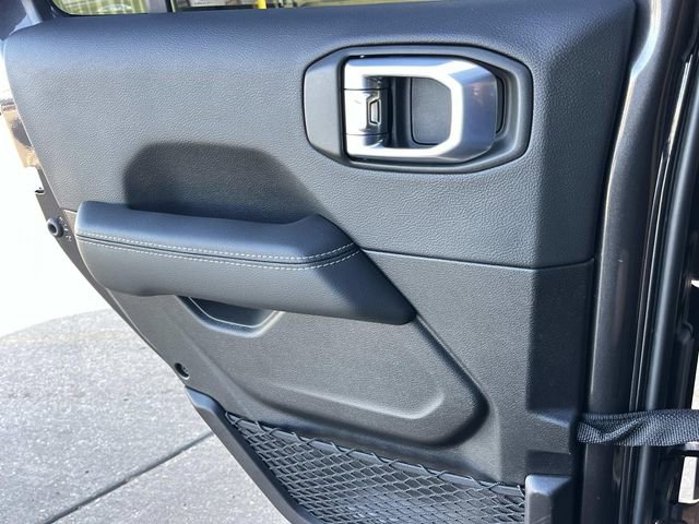 Used 2023 Jeep Wrangler Unlimited Sahara w/ Cold Weather Group image 20