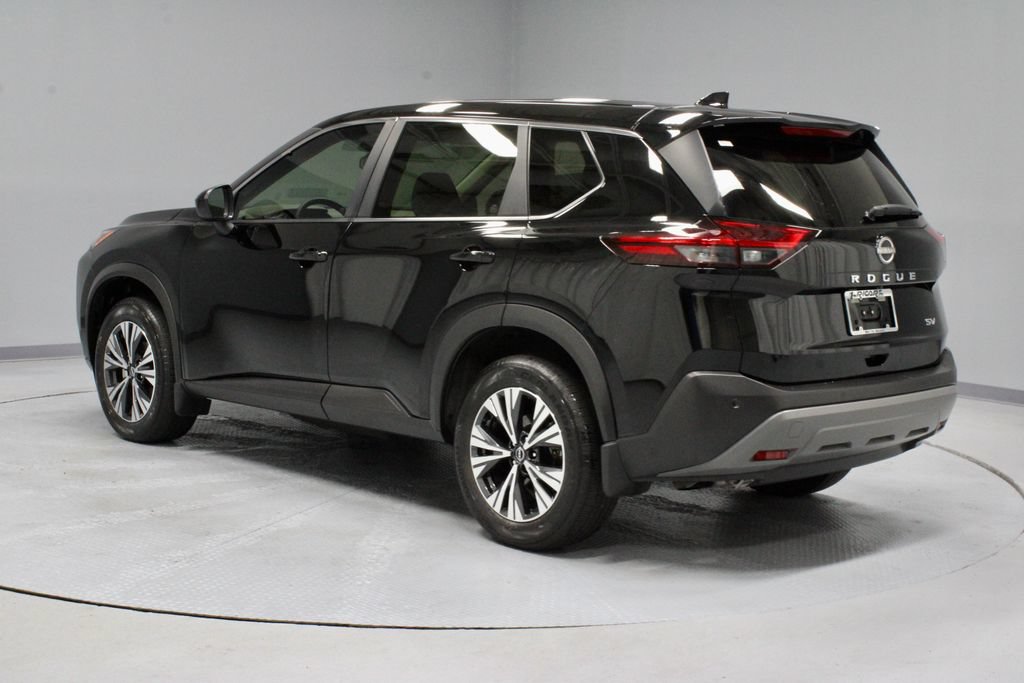 Used 2023 Nissan Rogue SV FWD image 9
