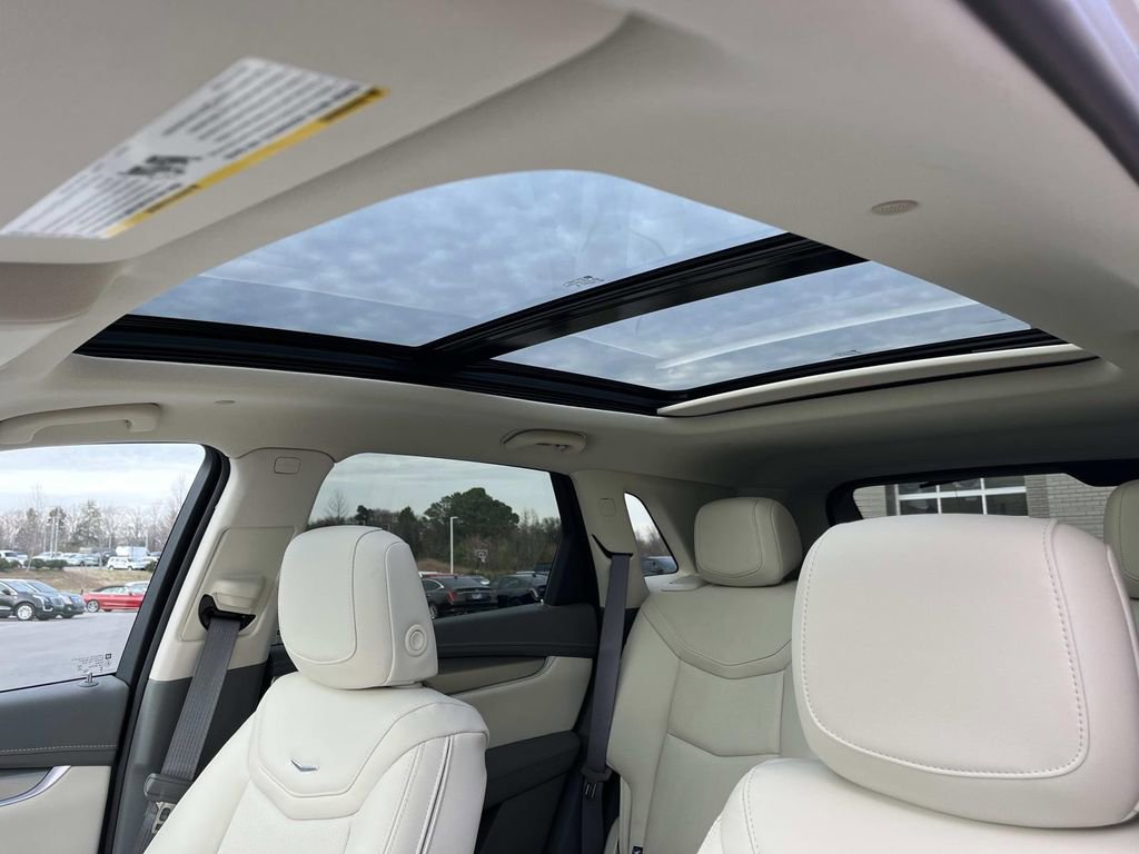 New 2026 Cadillac XT5 Premium Luxury w/ Driver Assist Package FWD image 27
